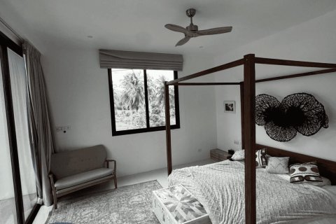 Chalet de 5 dormitorios en Ko Samui, Tailandia № 179887 - foto 12