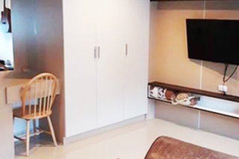 Condominio de 1 dormitorio en Pattaya, Tailandia № 203930 - foto 4