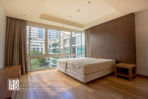 Condominio de 4 dormitorios en Bangkok, Tailandia № 168203 - foto 7