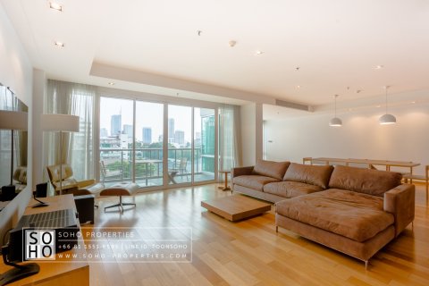 Condominio de 4 dormitorios en Bangkok, Tailandia № 168203 - foto 2