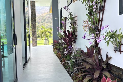 Chalet de 3 dormitorios en Hua Hin, Tailandia № 167626 - foto 9