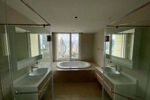 Condominio de 3 dormitorios en Sathon, Bangkok, Tailandia № 168859 - foto 9