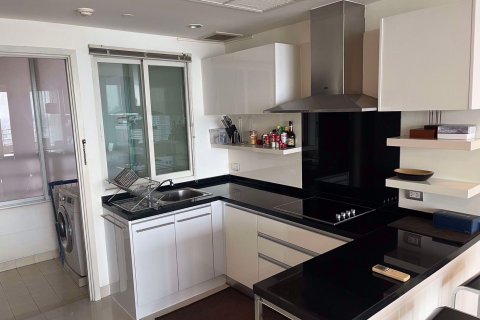 Penthouse in Khlong San, Bangkok, Thailand 3 bedrooms № 47513 - photo 3