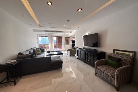 Condominio de 3 dormitorios en Khlong Toei, Bangkok, Tailandia № 47512