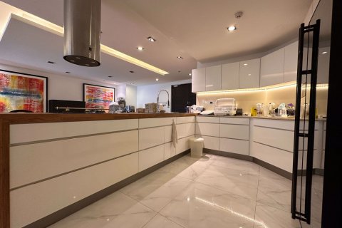 คอนโดมิเนียมในคลองเตย, กรุงเทพฯ, ประเทศไทย, 3 ห้องนอน № 47512 - รูปถ่าย 7