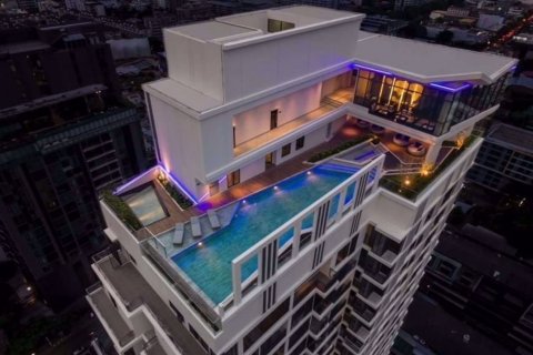 Condo à Watthana, Bangkok, Thaïlande, 1 chambre № 47509 - photo 14