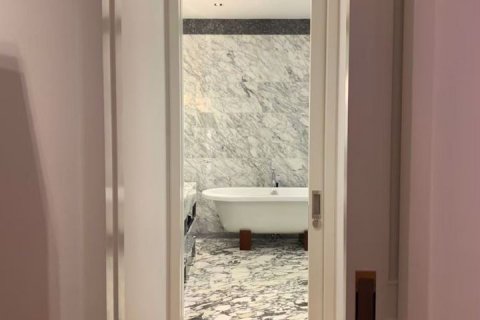 Condo à Bang Rak, Bangkok, Thaïlande, 2 chambres  № 47510 - photo 17