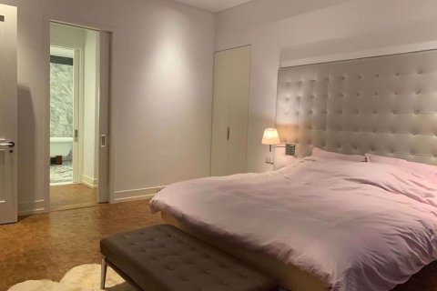 Condo à Bang Rak, Bangkok, Thaïlande, 2 chambres  № 47510 - photo 9