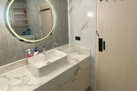 Estudio en el condominio en Bang Lamung, Tailandia № 205096 - foto 8