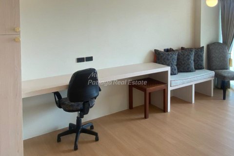 Estudio en el condominio en Bang Lamung, Tailandia № 205096 - foto 3