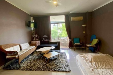 Studio dans le Condo à Pattaya, Thaïlande  № 205095