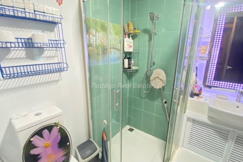 Condominio de 2 dormitorios en Pattaya, Tailandia № 205093 - foto 6