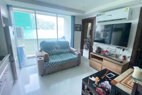 Condominio de 2 dormitorios en Pattaya, Tailandia № 205093 - foto 2