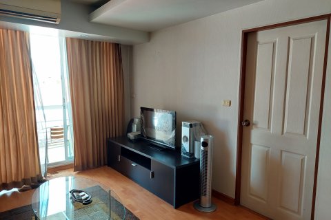 Condominio de 2 dormitorios en Khlong Toei, Bangkok, Tailandia № 137725