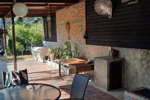 Casa de 4 dormitorios en Phuket, Tailandia № 137719 - foto 6