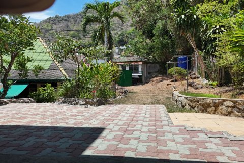 Casa de 4 dormitorios en Phuket, Tailandia № 137719 - foto 28