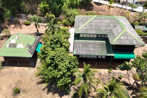 Casa de 4 dormitorios en Phuket, Tailandia № 137719 - foto 26