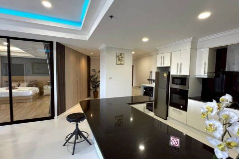 Condominio de 2 dormitorios en Pattaya, Tailandia № 135292 - foto 5