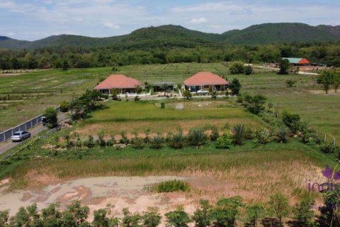 Terreno en Lamphun, Tailandia № 162550 - foto 4