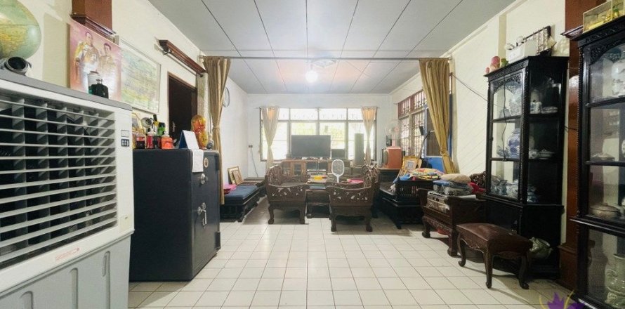 Casa de 3 dormitorios en Chiang Mai, Tailandia № 162547