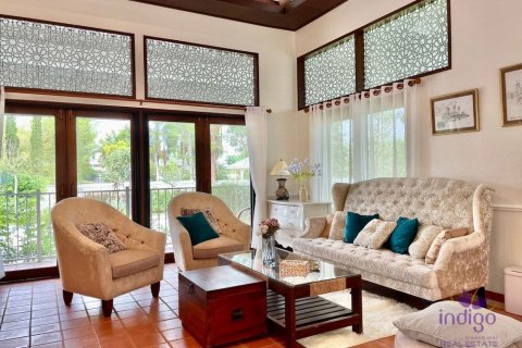 Casa de 5 dormitorios en Chiang Mai, Tailandia № 162551 - foto 9