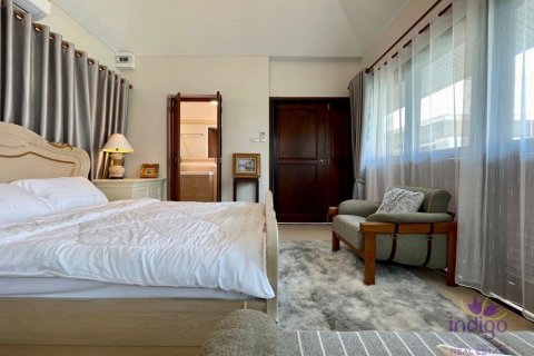 Casa de 5 dormitorios en Chiang Mai, Tailandia № 162551 - foto 17