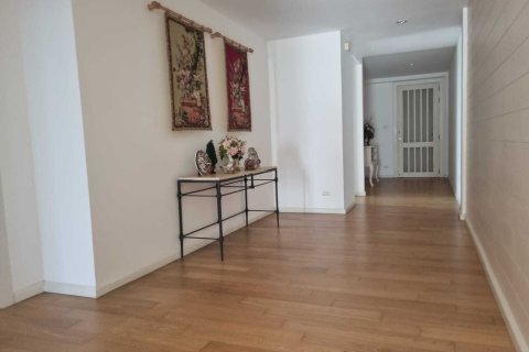Condominio de 4 dormitorios en Hua Hin, Tailandia № 167534 - foto 12