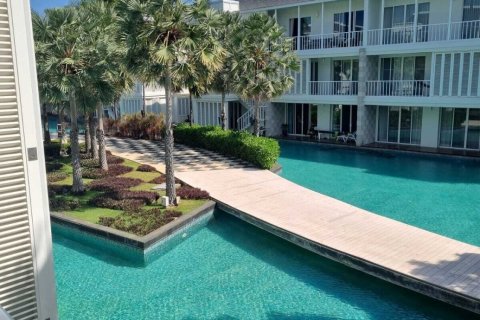 Condominio de 4 dormitorios en Hua Hin, Tailandia № 167534 - foto 10