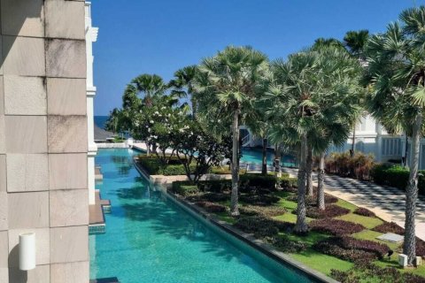 Condominio de 4 dormitorios en Hua Hin, Tailandia № 167534 - foto 9