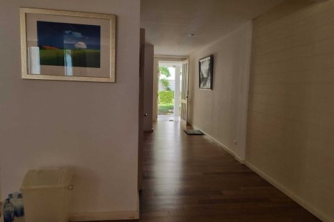 Condominio de 4 dormitorios en Hua Hin, Tailandia № 167534 - foto 23