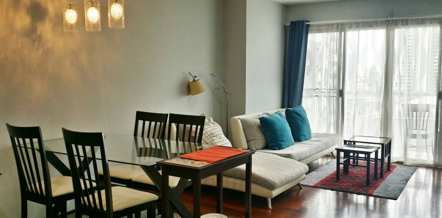 Condominio de 2 dormitorios en Bangkok, Tailandia № 144144