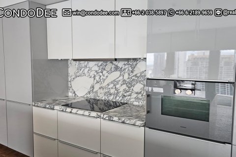 Condo in Sathon, Bangkok, Thailand, 2 bedrooms  № 201131 - photo 10