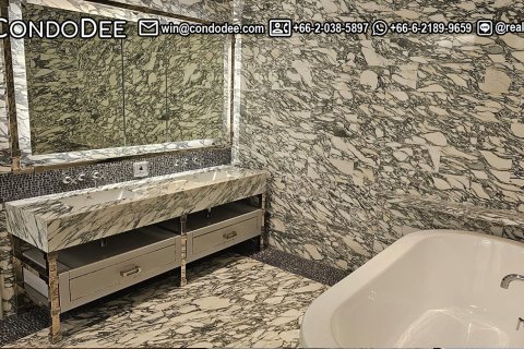 Condo in Sathon, Bangkok, Thailand, 2 bedrooms  № 201131 - photo 5