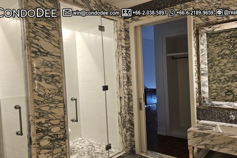 Condo in Sathon, Bangkok, Thailand, 2 bedrooms  № 201131 - photo 4