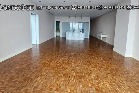 Condo in Sathon, Bangkok, Thailand, 1 bedroom  № 201128 - photo 11