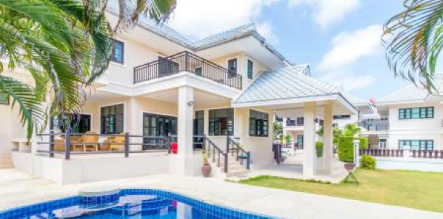 Chalet de 5 dormitorios en Hua Hin, Tailandia № 202819