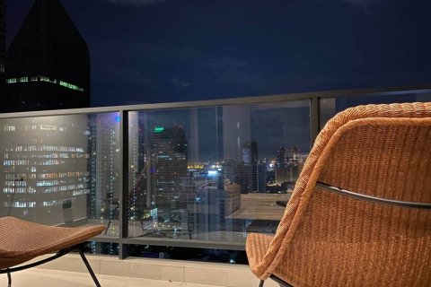 Condominio de 2 dormitorios en Bangkok, Tailandia № 180375 - foto 15
