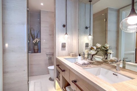 Condominio de 3 dormitorios en Bangkok, Tailandia № 180379 - foto 13