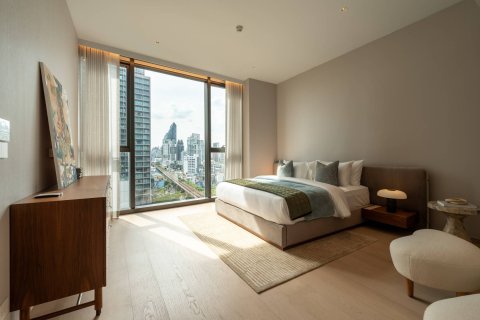 Ático de 4 dormitorios en Bangkok, Tailandia № 180377 - foto 25
