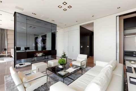 Casa de 6 dormitorios en Wichit, Tailandia № 180378 - foto 25