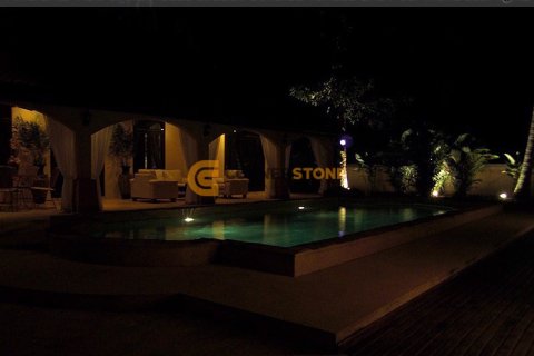 Studio in Bang Lamung, Thailand № 171364 - Foto 17