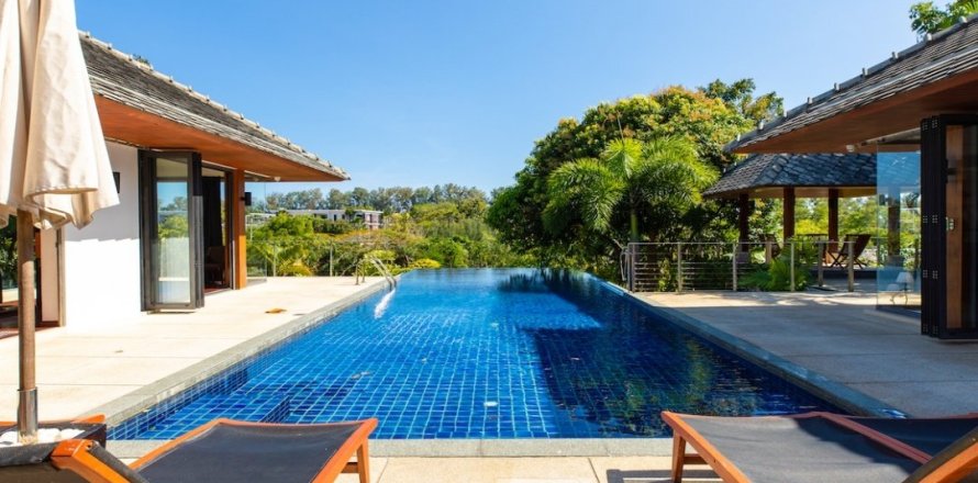 Chalet de 4 dormitorios en Rawai, Tailandia № 179246