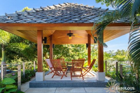Chalet de 4 dormitorios en Rawai, Tailandia № 179246 - foto 4