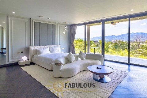 Chalet de 6 dormitorios en Bang Tao, Tailandia № 179251 - foto 3