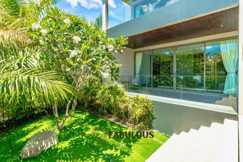 Chalet de 6 dormitorios en Bang Tao, Tailandia № 179251 - foto 17