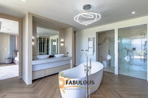 Chalet de 6 dormitorios en Bang Tao, Tailandia № 179251 - foto 6