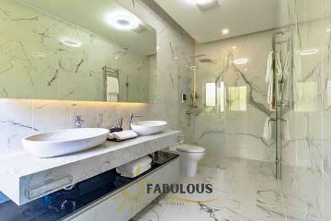 Chalet de 6 dormitorios en Bang Tao, Tailandia № 179251 - foto 16