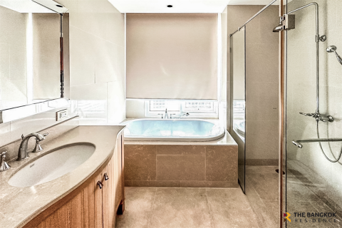 Condominio de 2 dormitorios en Bangkok, Tailandia № 187634 - foto 2