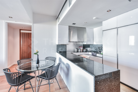 Condominio de 2 dormitorios en Bangkok, Tailandia № 187633 - foto 7