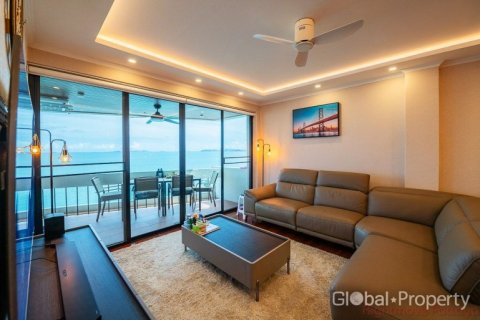Condominio de 3 dormitorios en Pattaya, Tailandia № 119421 - foto 8